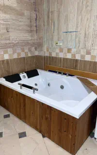 وان جکوزی حمام و مستر دو نفره مدل طبی