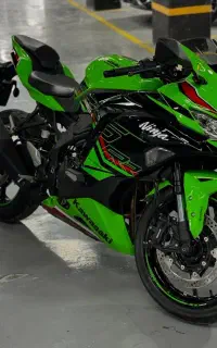 نینجا چهارسیلندرzx25rr.zx25r کاوازاکی ۱۴۰۳