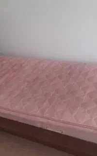 تخت خواب