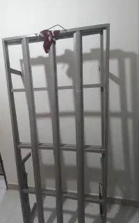 زیرتختی یک نفر