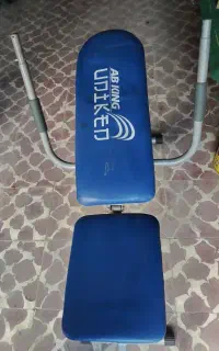 تخت پرس سینه
