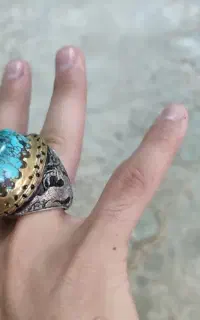 فیروزه نیشابور/50گرم/مخراج یاقوت کبود