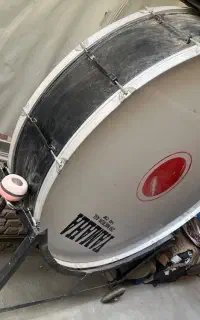 طبل ۱۴۰