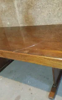اندازه میز یکمتر در دو متر هست