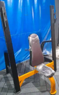 ورزشی .بدنسازی .باشگا