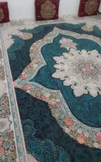 قالی ۳در۴..قیمت ۱۰ میلیون