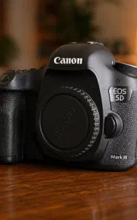 کانن 5D مارک 3  با لنز