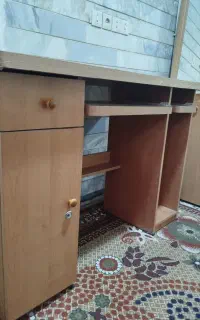 میز کامپیوتر