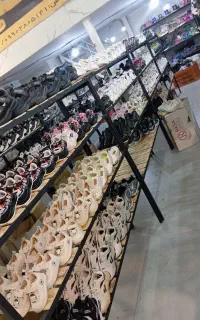 استخدام  فروشنده
