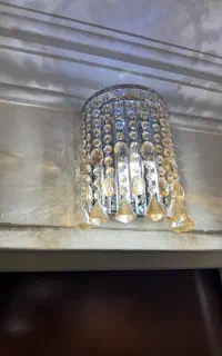 لوستر دیوار کوب