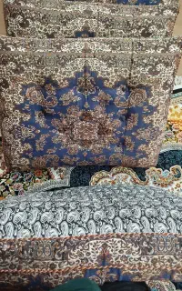 پشتی ترمه سالم