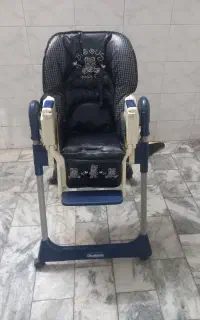 میز غذا خوری کودک