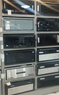 هودمخفی روکارتوکارمورب داتیس،یانان اخوان،جنرال مکس