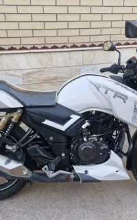 آپاچی ۱۸۰ مدل ۹۳