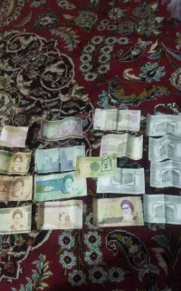 سکه قدیمی و اسکناس