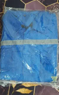 لباس کار آبی