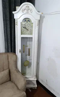 ساعت ایستاده
