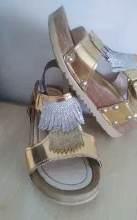 صندل بچگانه