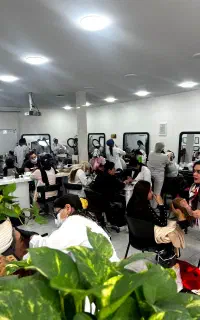 آموزشگاه آرایشگری زنانه