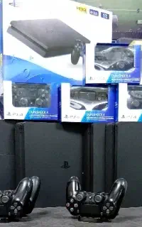 کنسول بازی پلی فور اسلیم 1ترا تک دسته ps4 slim1tra