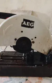 پروفیل بر AEG