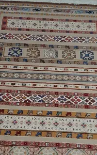 فرش ۴ متری ۲.۵×۱.۵ کاملا سالم و در حد نو