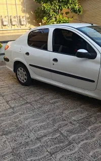 پژو 206SDوی8مدل99خانگی