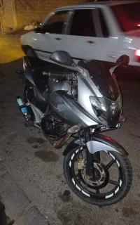 موتور پالس ۲۲۰