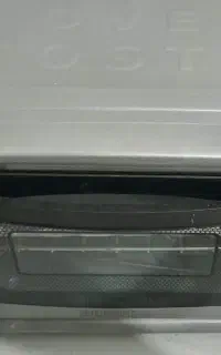 توستر در حد نو