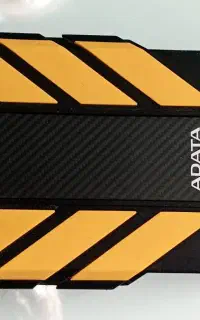 هارد اکسترنال ضد ضربه یک ترابایت ADATA