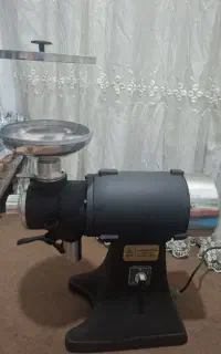دستگاه آسیاب صنعتی کیلو زن .