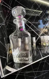 شیشه عطر کریستال و طلا کوب