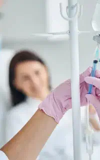 تزریقات در منزل و خدمات پرستاری/حجامت/سرم