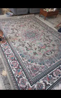 ۴ عدد فرش ۵۰۰ شانه ۹ متری