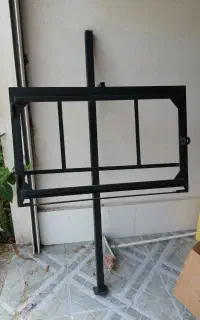 محافظ و ضد سرقت تلوزیون 32 اینچ