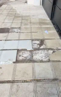 کاشی کار و سرامیک کار