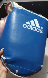 هوگو آدیداس سایز یک