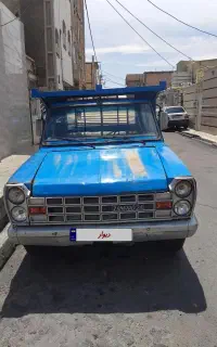نیسان وانت