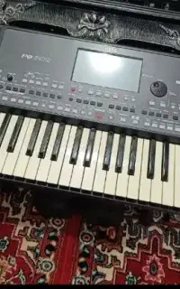 پی ا 600