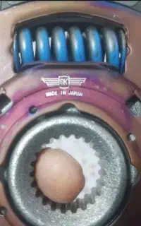 صفحه کلاچ مزدا 1600 اصل ژاپن - مدل دایکن