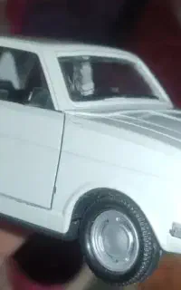 ماکت پیکان سفید فلزی