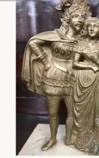 مجسمه قدیمی