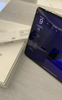 iPad Pro 13 inch  M4 512 Gig Cellular