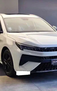 j7 سفید