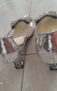 کفش در شاهیندژ .فقط بانوان پیامک بدن
