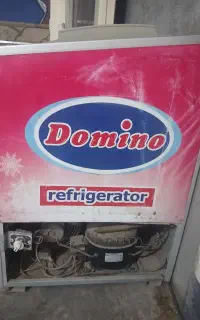 یخچال بستنی