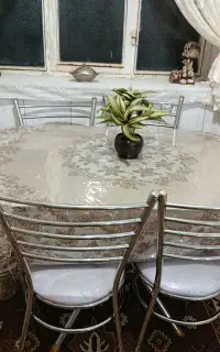 میز ناهار خوری