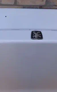 صندوق پارس در حد مدل ۴۰۱ وگلگیر جلو چپ