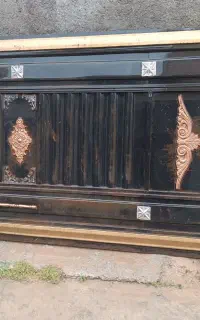 درب حیاط یک لت