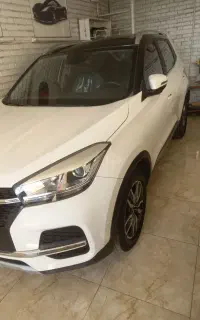 ام وی ام ایکس ۵۵سفیدمدل۴۰۰اسپرت کم کار بی رنگ